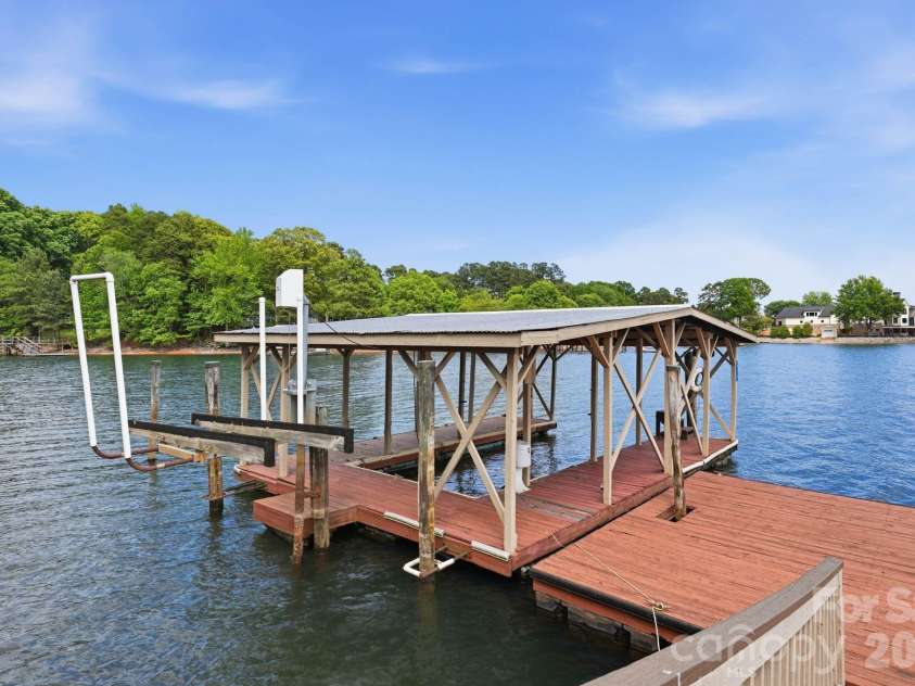 3725 Kingfisher Lane, Terrell, NC 28682.  MLS# CAR4375758, YatesRealty ID 27150. 