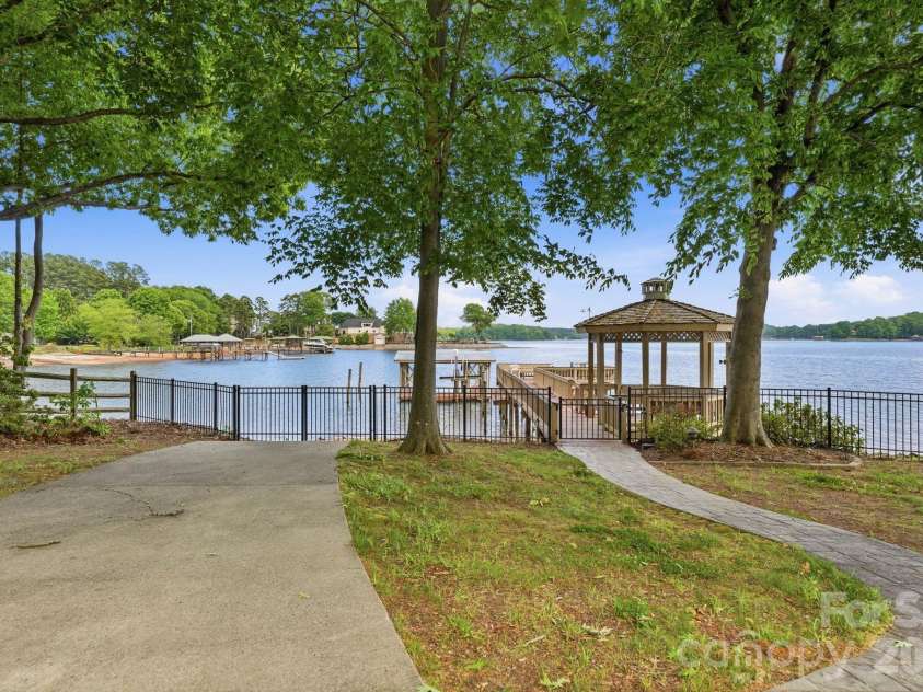 3725 Kingfisher Lane, Terrell, NC 28682.  MLS# CAR4375758, YatesRealty ID 27150. Boat Launch
