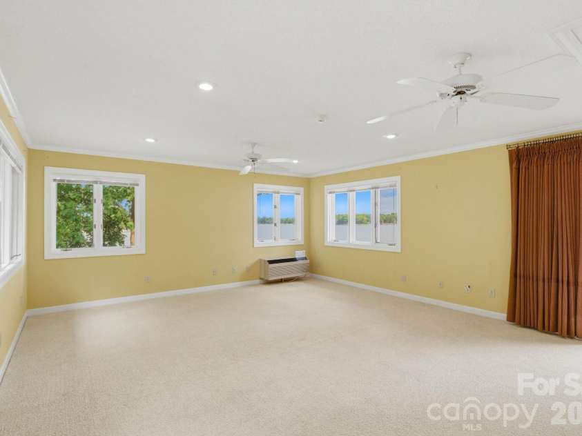 3725 Kingfisher Lane, Terrell, NC 28682.  MLS# CAR4375758, YatesRealty ID 27150. Bonus room/5th bedroom