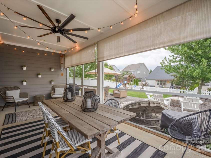 11020 Vanguard Parkway, Huntersville, NC 28078.  MLS# CAR4275548, YatesRealty ID 27151. 