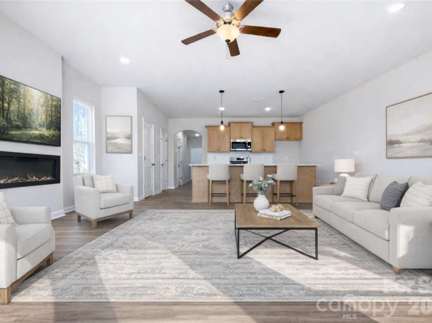 3118 Aberleaf Lane, Charlotte, NC 28227.  MLS# CAR4386037, YatesRealty ID 27151. 