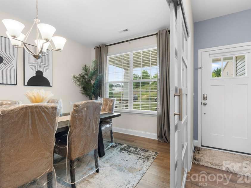 497 Mahogany Drive, Thomasville, NC 27360.  MLS# CAR4388414, YatesRealty ID 27152. Dining Room