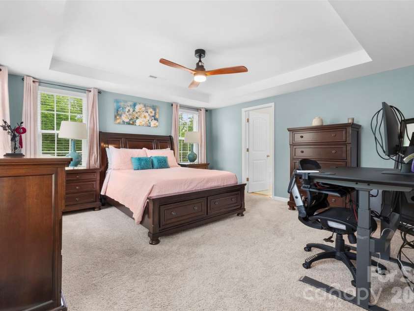 497 Mahogany Drive, Thomasville, NC 27360.  MLS# CAR4388414, YatesRealty ID 27152. Primary Bedroom