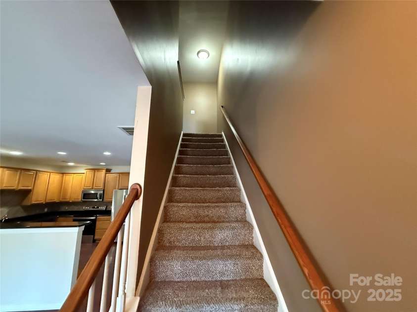 5687 Stafford Road, Charlotte, NC 28215.  MLS# CAR4283159, YatesRealty ID 27152. 
