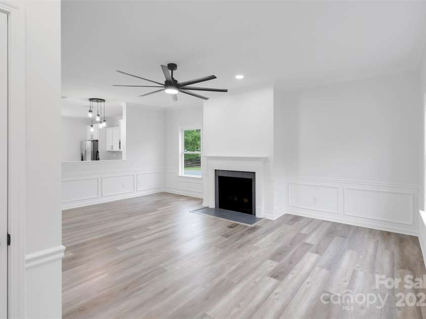 11235 Breezehill Lane, Charlotte, NC 28262.  MLS# CAR4279387, YatesRealty ID 27153. 