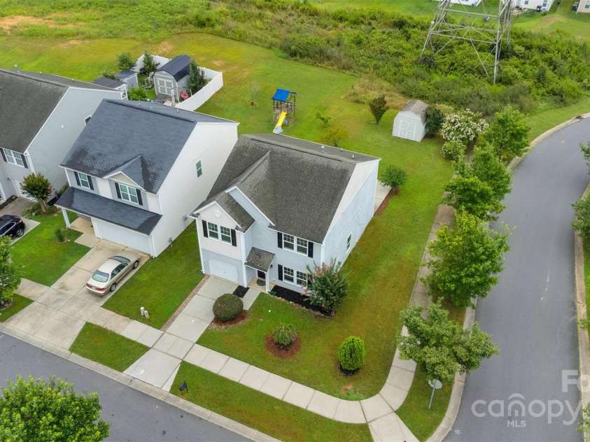 11235 Breezehill Lane, Charlotte, NC 28262.  MLS# CAR4279387, YatesRealty ID 27153. 