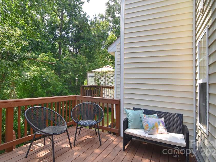 2620 Brackley Place, Concord, NC 28027.  MLS# CAR4279905, YatesRealty ID 27154. Upper Deck