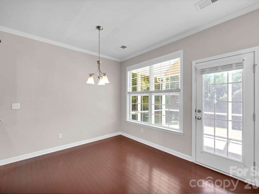 5072 Gladiola Way, Tega Cay, SC 29708.  MLS# CAR4370676, YatesRealty ID 27155. 