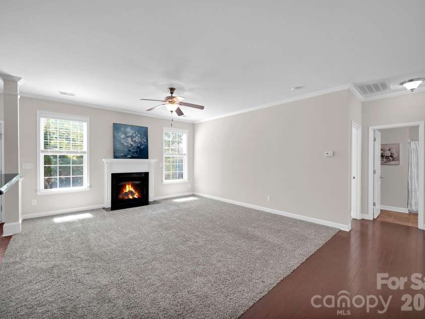 5072 Gladiola Way, Tega Cay, SC 29708.  MLS# CAR4370676, YatesRealty ID 27155. 