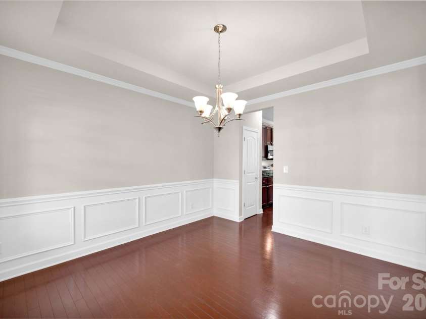 5072 Gladiola Way, Tega Cay, SC 29708.  MLS# CAR4370676, YatesRealty ID 27155. Dining Room