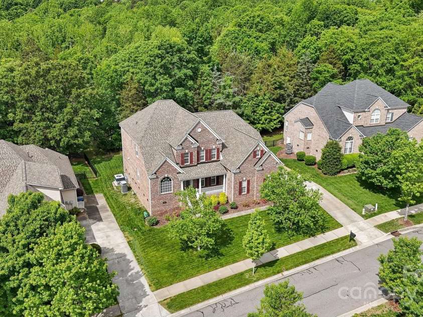 9034 Kensington Forest Drive, Harrisburg, NC 28075.  MLS# CAR4304648, YatesRealty ID 27155. 