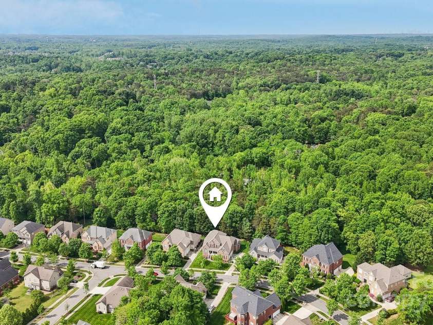 9034 Kensington Forest Drive, Harrisburg, NC 28075.  MLS# CAR4304648, YatesRealty ID 27155. 