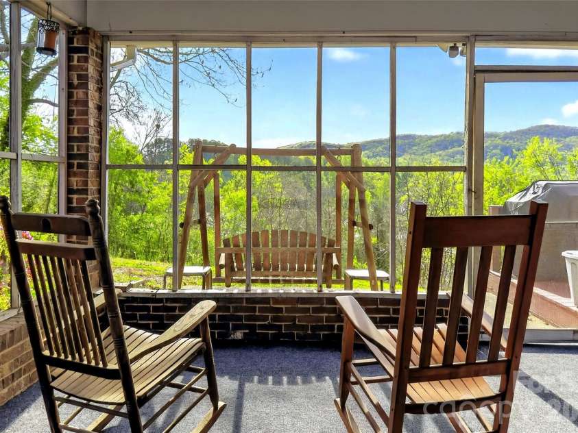 82 Landis Road, Marion, NC 28752.  MLS# CAR4366770, YatesRealty ID 27156. 