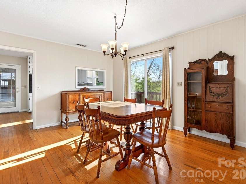 82 Landis Road, Marion, NC 28752.  MLS# CAR4366770, YatesRealty ID 27156. 