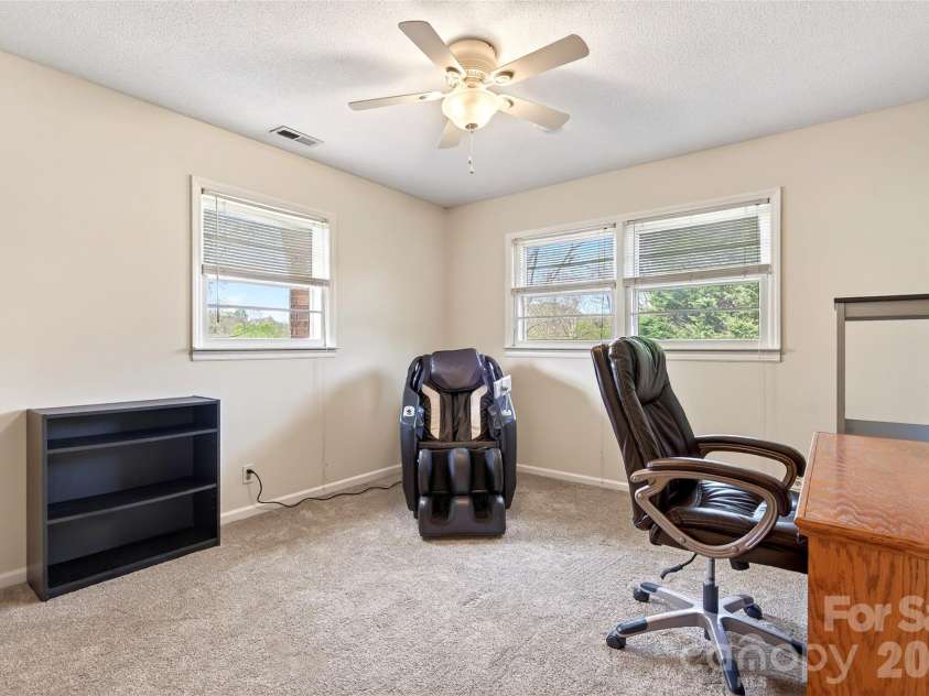 82 Landis Road, Marion, NC 28752.  MLS# CAR4366770, YatesRealty ID 27156. 