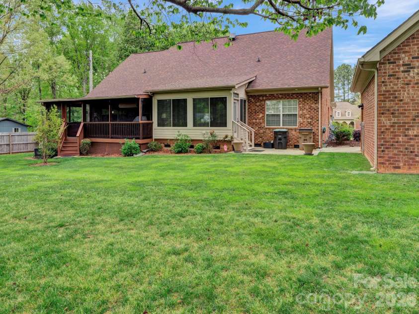 2005 Brookhollow Court, Indian Trail, NC 28079.  MLS# CAR4367033, YatesRealty ID 27158. 