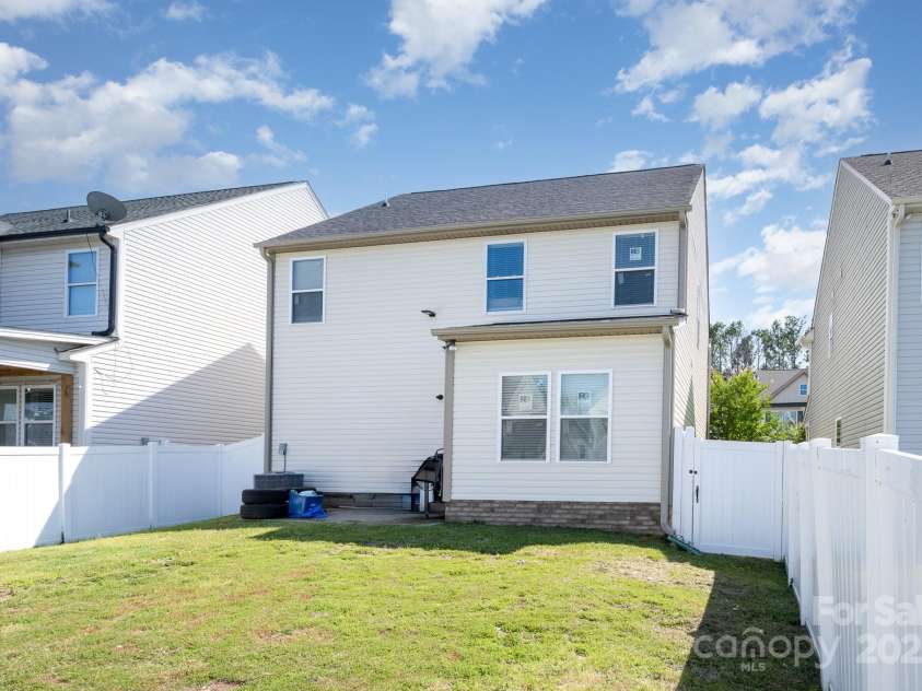 834 Von Buren Boulevard, Rock Hill, SC 29730.  MLS# CAR4273947, YatesRealty ID 27158. 