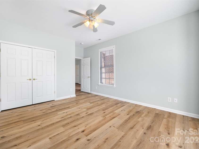 870 Platinum Drive, Fort Mill, SC 29708.  MLS# CAR4272667, YatesRealty ID 27159. 