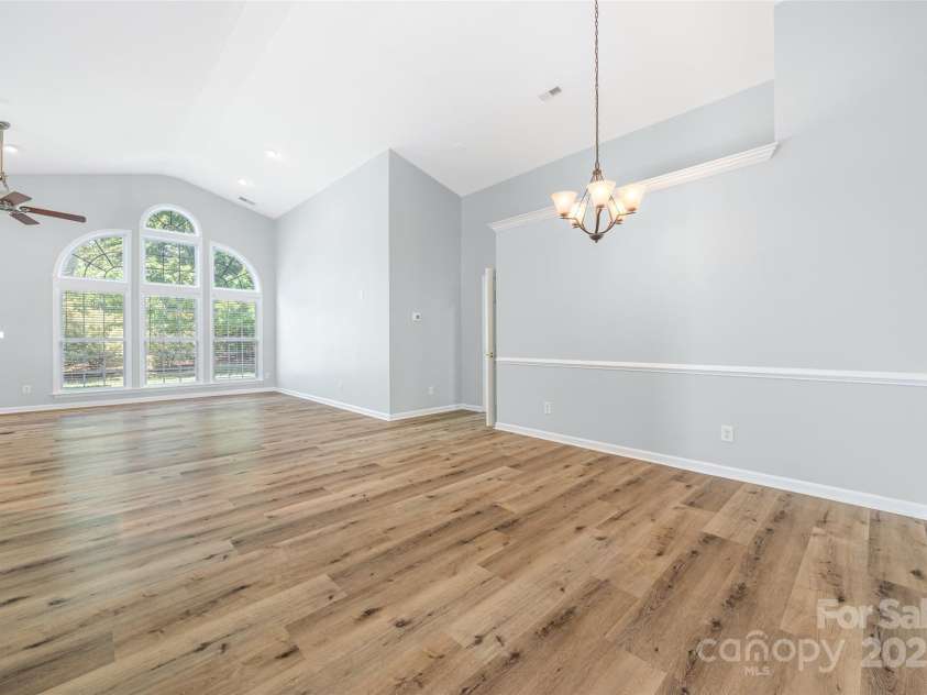 870 Platinum Drive, Fort Mill, SC 29708.  MLS# CAR4272667, YatesRealty ID 27159. 