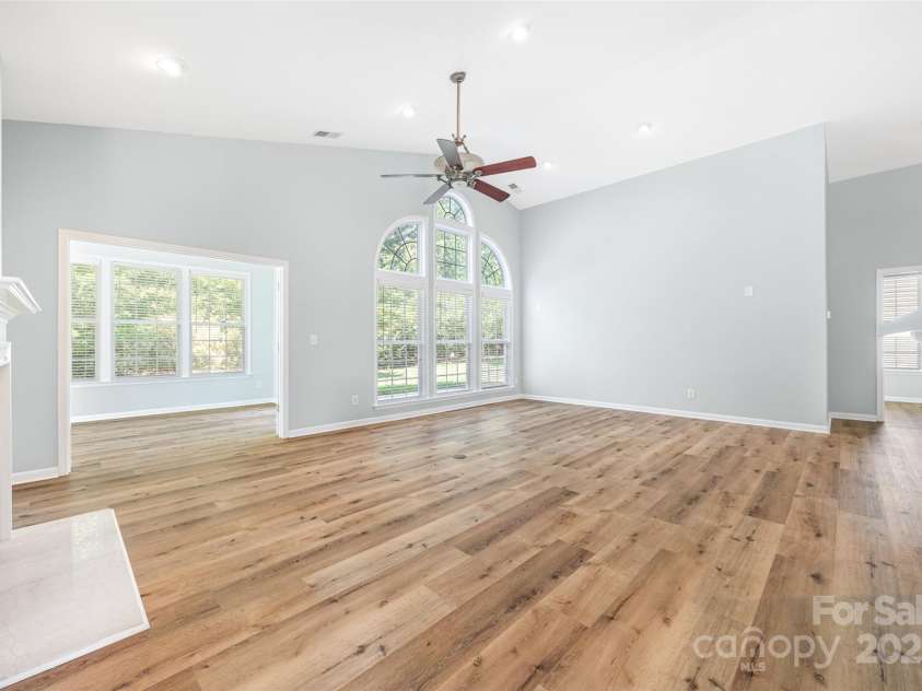 870 Platinum Drive, Fort Mill, SC 29708.  MLS# CAR4272667, YatesRealty ID 27159. 