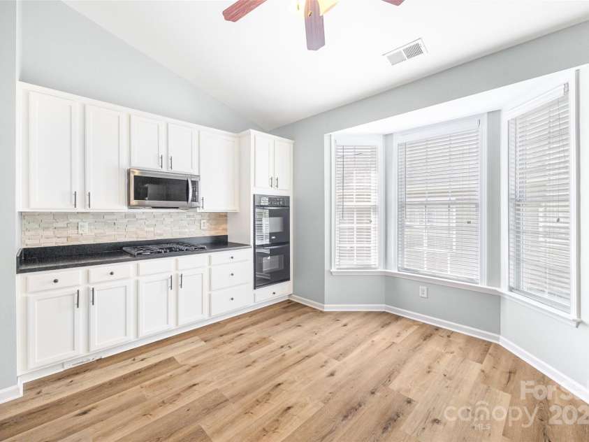 870 Platinum Drive, Fort Mill, SC 29708.  MLS# CAR4272667, YatesRealty ID 27159. 