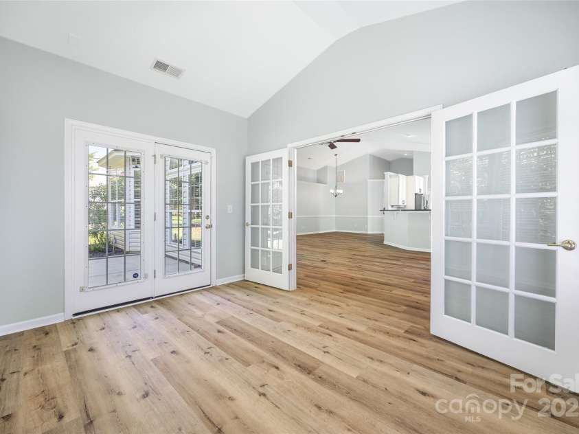 870 Platinum Drive, Fort Mill, SC 29708.  MLS# CAR4272667, YatesRealty ID 27159. 