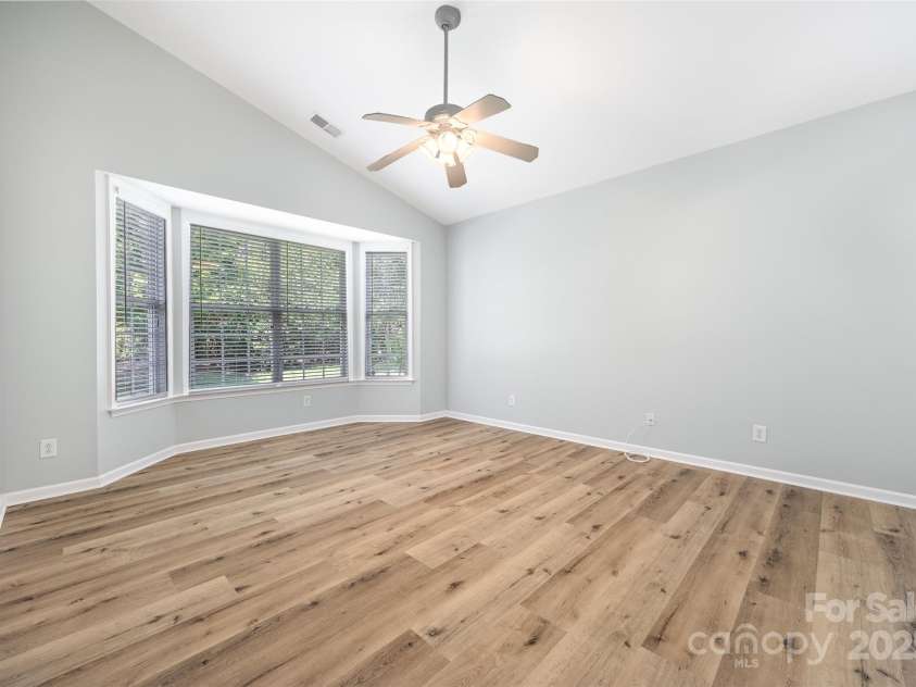 870 Platinum Drive, Fort Mill, SC 29708.  MLS# CAR4272667, YatesRealty ID 27159. 
