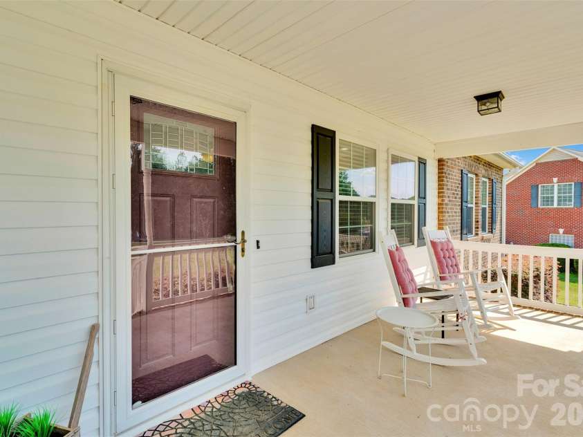 1348 Bryson Creek Drive, McConnells, SC 29726.  MLS# CAR4338042, YatesRealty ID 2716. 