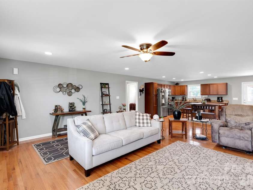 1348 Bryson Creek Drive, McConnells, SC 29726.  MLS# CAR4338042, YatesRealty ID 2716. 