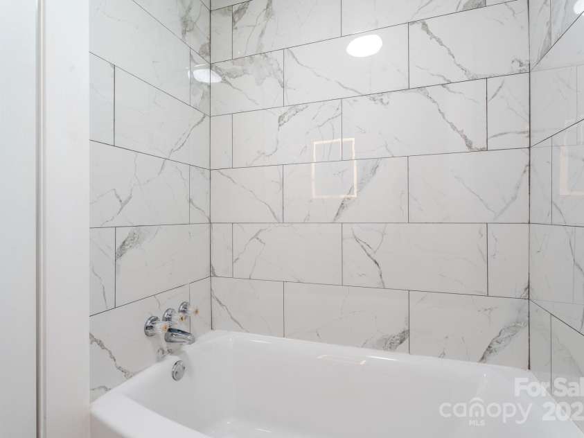 3892 NC 10 Highway, Claremont, NC 28610.  MLS# CAR4208070, YatesRealty ID 27160. 