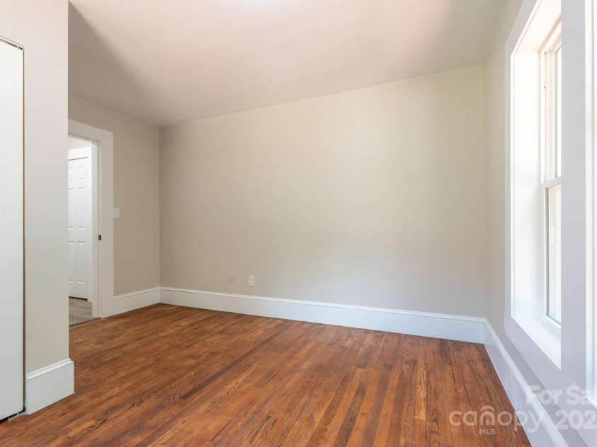 3892 NC 10 Highway, Claremont, NC 28610.  MLS# CAR4208070, YatesRealty ID 27160. 