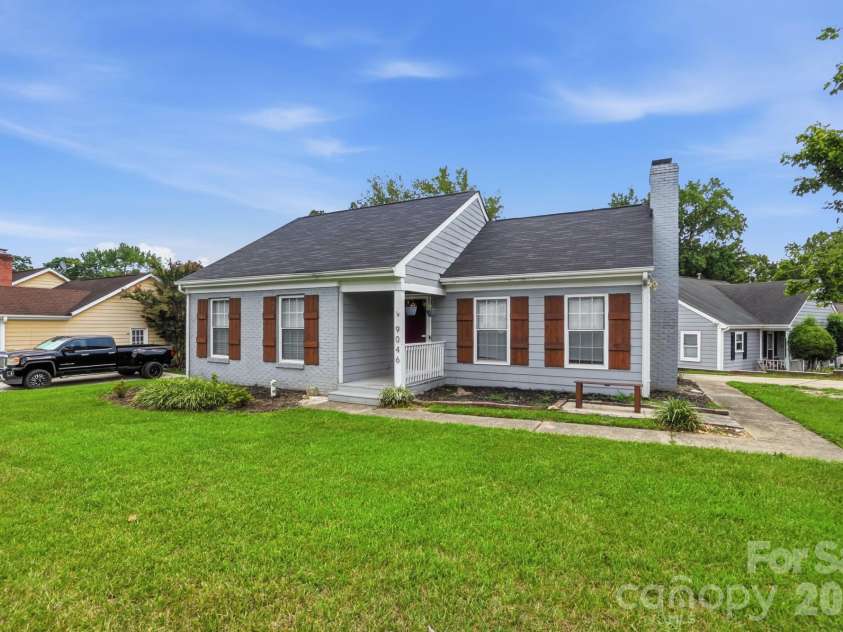 9046 Milton Morris Drive, Charlotte, NC 28227.  MLS# CAR4368531, YatesRealty ID 27160. 