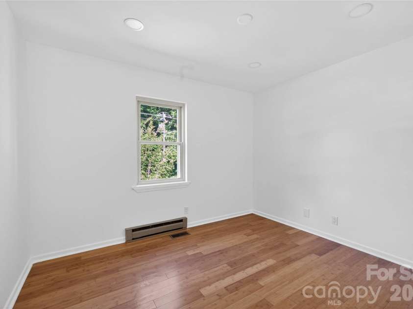 108 North Street, Salisbury, NC 28147.  MLS# CAR4379123, YatesRealty ID 27162. 