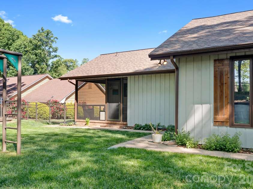 3469 Lake Shore Road, Denver, NC 28037.  MLS# CAR4376240, YatesRealty ID 27163. 
