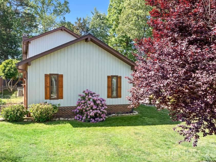 3469 Lake Shore Road, Denver, NC 28037.  MLS# CAR4376240, YatesRealty ID 27163. 