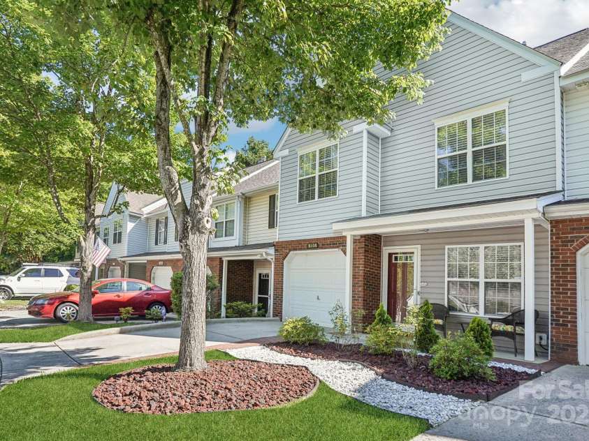 8108 Christmas Court, Charlotte, NC 28216.  MLS# CAR4263666, YatesRealty ID 27163. 