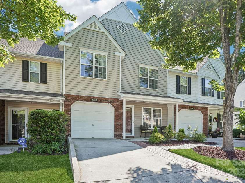 8108 Christmas Court, Charlotte, NC 28216.  MLS# CAR4263666, YatesRealty ID 27163. 
