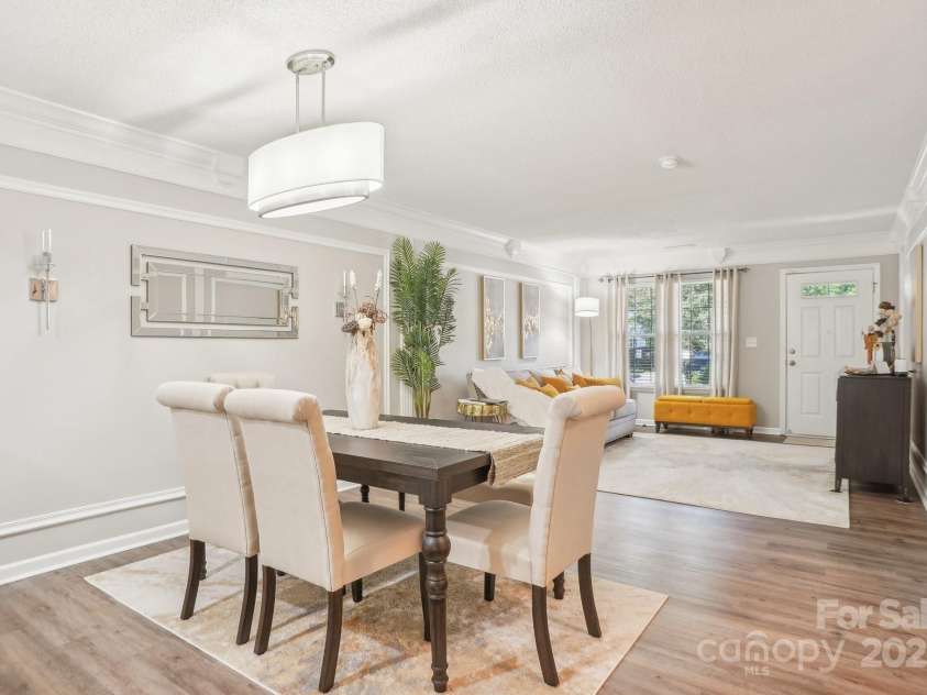 8108 Christmas Court, Charlotte, NC 28216.  MLS# CAR4263666, YatesRealty ID 27163. 