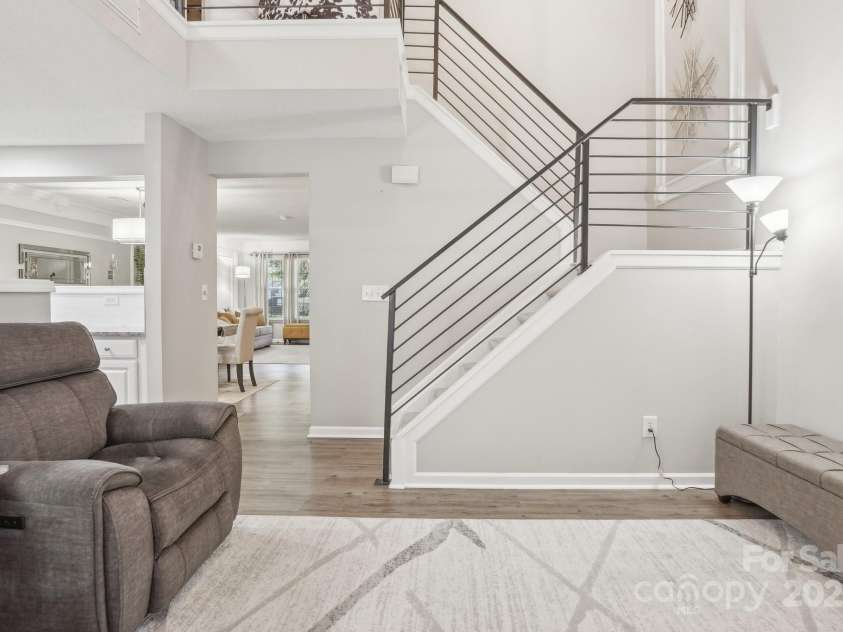 8108 Christmas Court, Charlotte, NC 28216.  MLS# CAR4263666, YatesRealty ID 27163. 