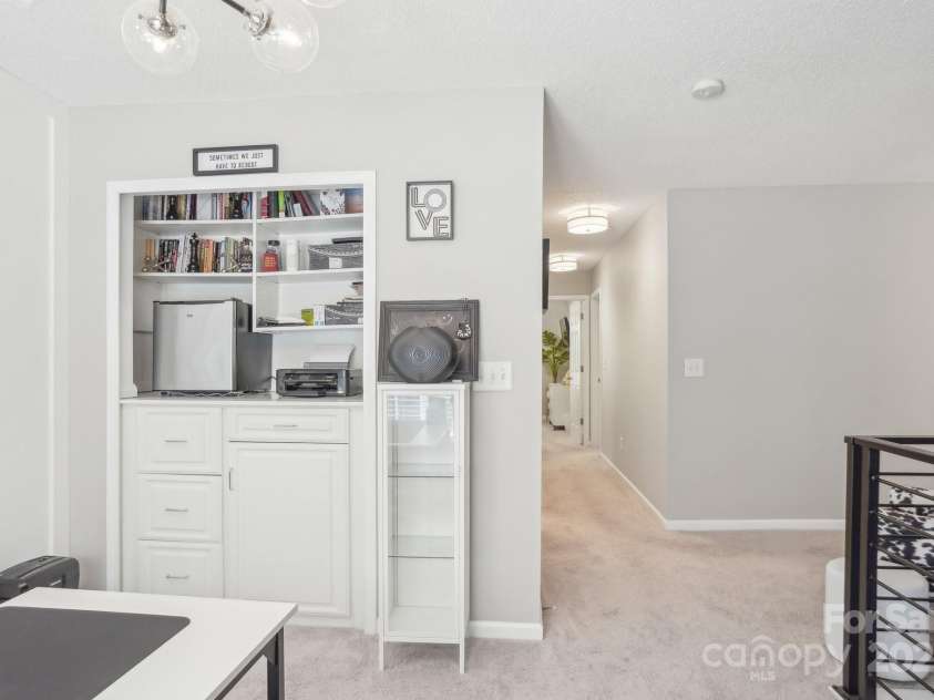 8108 Christmas Court, Charlotte, NC 28216.  MLS# CAR4263666, YatesRealty ID 27163. 