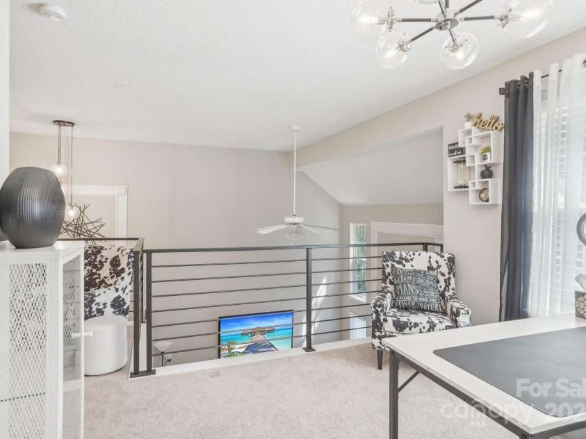 8108 Christmas Court, Charlotte, NC 28216.  MLS# CAR4263666, YatesRealty ID 27163. 