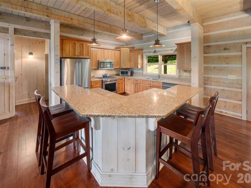 170 Cradling Cove, Waynesville, NC 28785.  MLS# CAR4387872, YatesRealty ID 27165. 