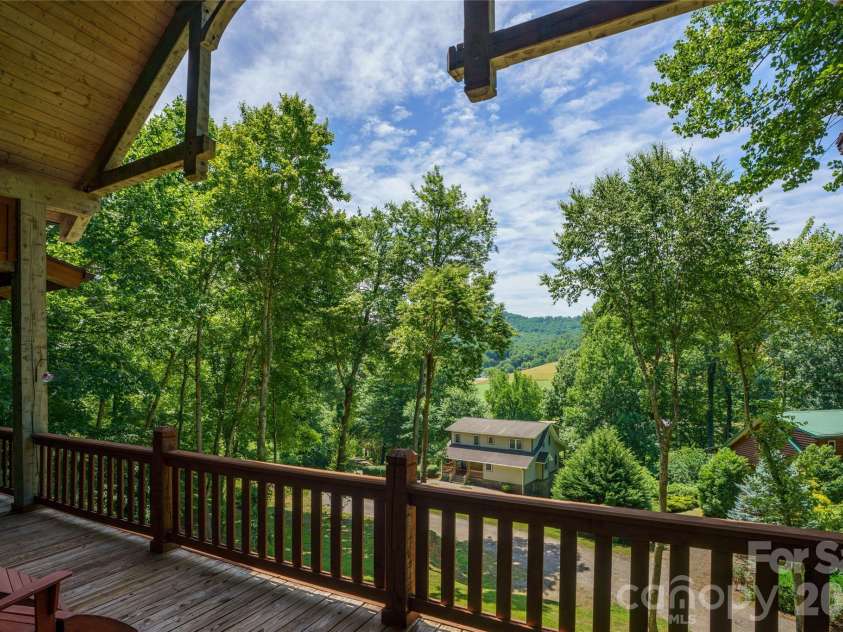 170 Cradling Cove, Waynesville, NC 28785.  MLS# CAR4387872, YatesRealty ID 27165. 