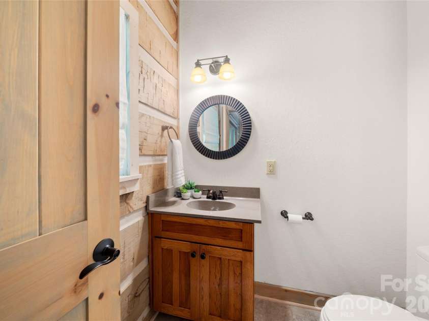 170 Cradling Cove, Waynesville, NC 28785.  MLS# CAR4387872, YatesRealty ID 27165. Half Bath