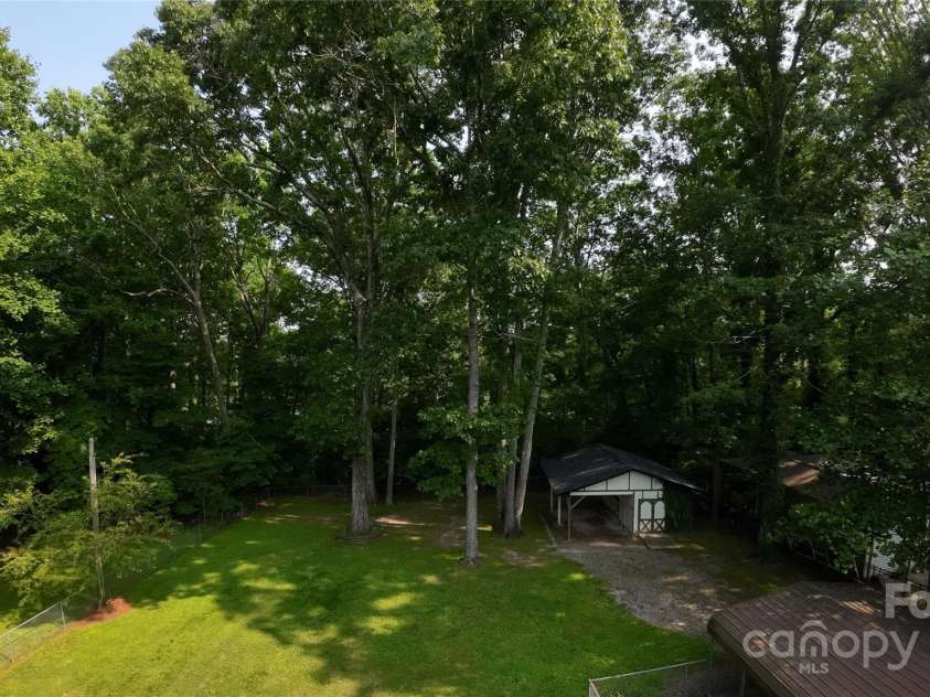 214 Cottage Place, York, SC 29745.  MLS# CAR4267142, YatesRealty ID 27165. 