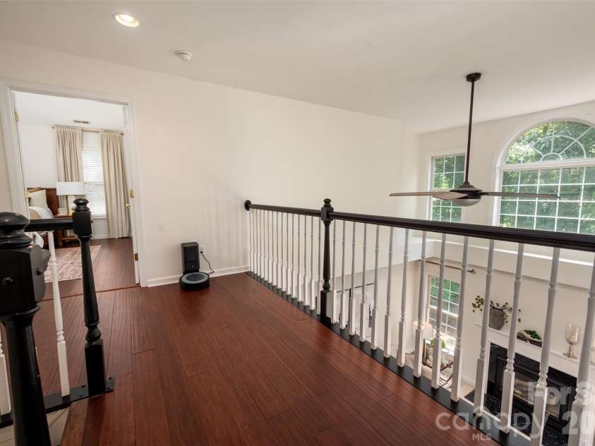 8127 Grahamson Lane, Charlotte, NC 28269.  MLS# CAR4346437, YatesRealty ID 27166. 