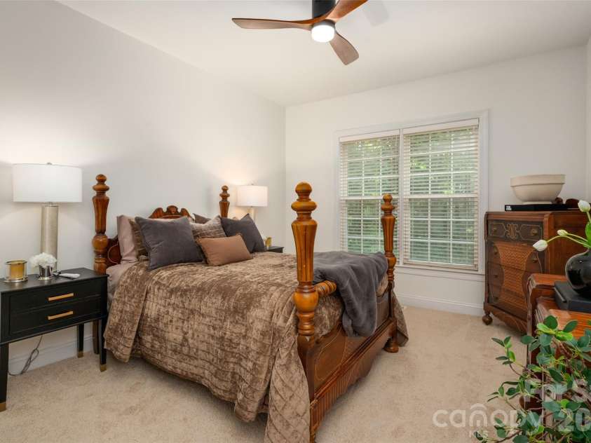 8127 Grahamson Lane, Charlotte, NC 28269.  MLS# CAR4346437, YatesRealty ID 27166. Second Primary Suite First Floor