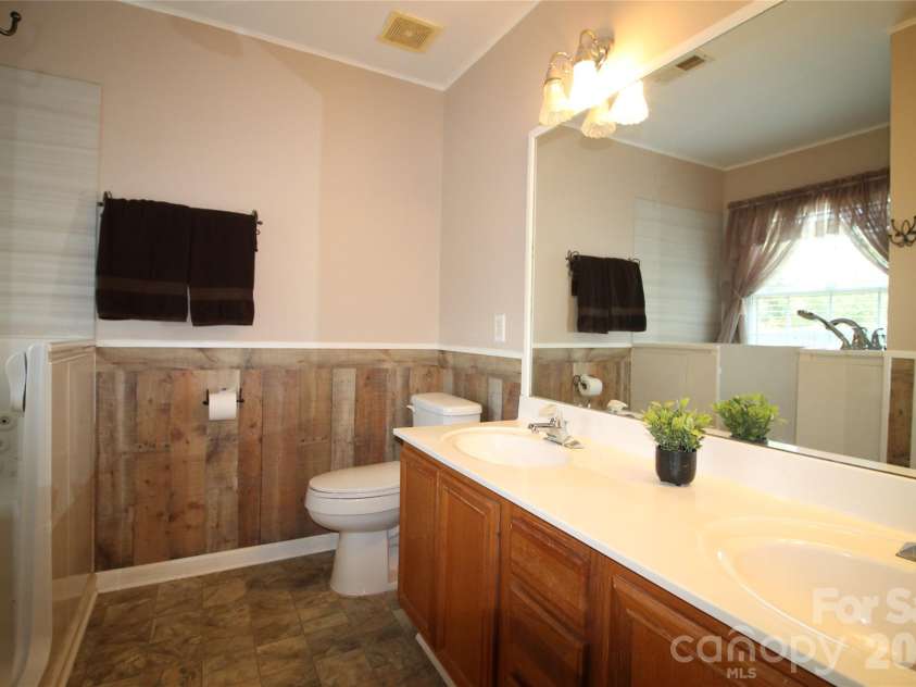 900 Milkwood Lane, Monroe, NC 28110.  MLS# CAR4380312, YatesRealty ID 27167. 