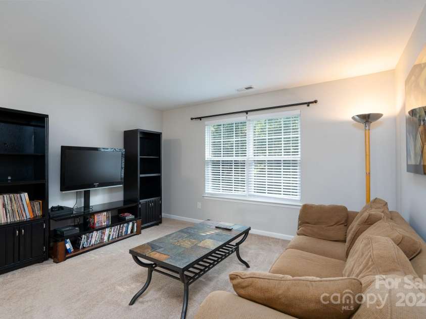 304 Augustus Lane, Mount Holly, NC 28120.  MLS# CAR4254365, YatesRealty ID 27168. Loft