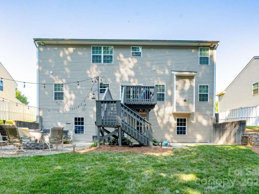 304 Augustus Lane, Mount Holly, NC 28120.  MLS# CAR4254365, YatesRealty ID 27168. Rear of home